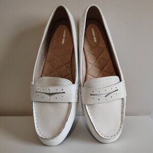 Land's End Women's White Leather Everyday Comfort Penny Loafer size 11D Wide